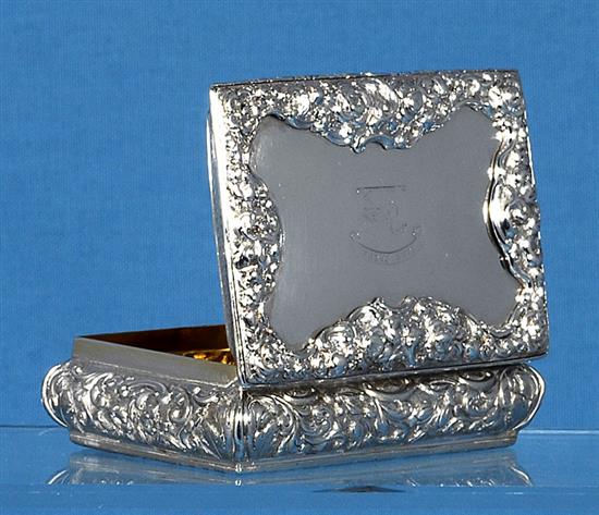 An early Victorian engine turned silver snuff box, by Wheeler & Cronin, Length: 105mm. 7.2oz/226 grams.Weight: 8oz/226grms